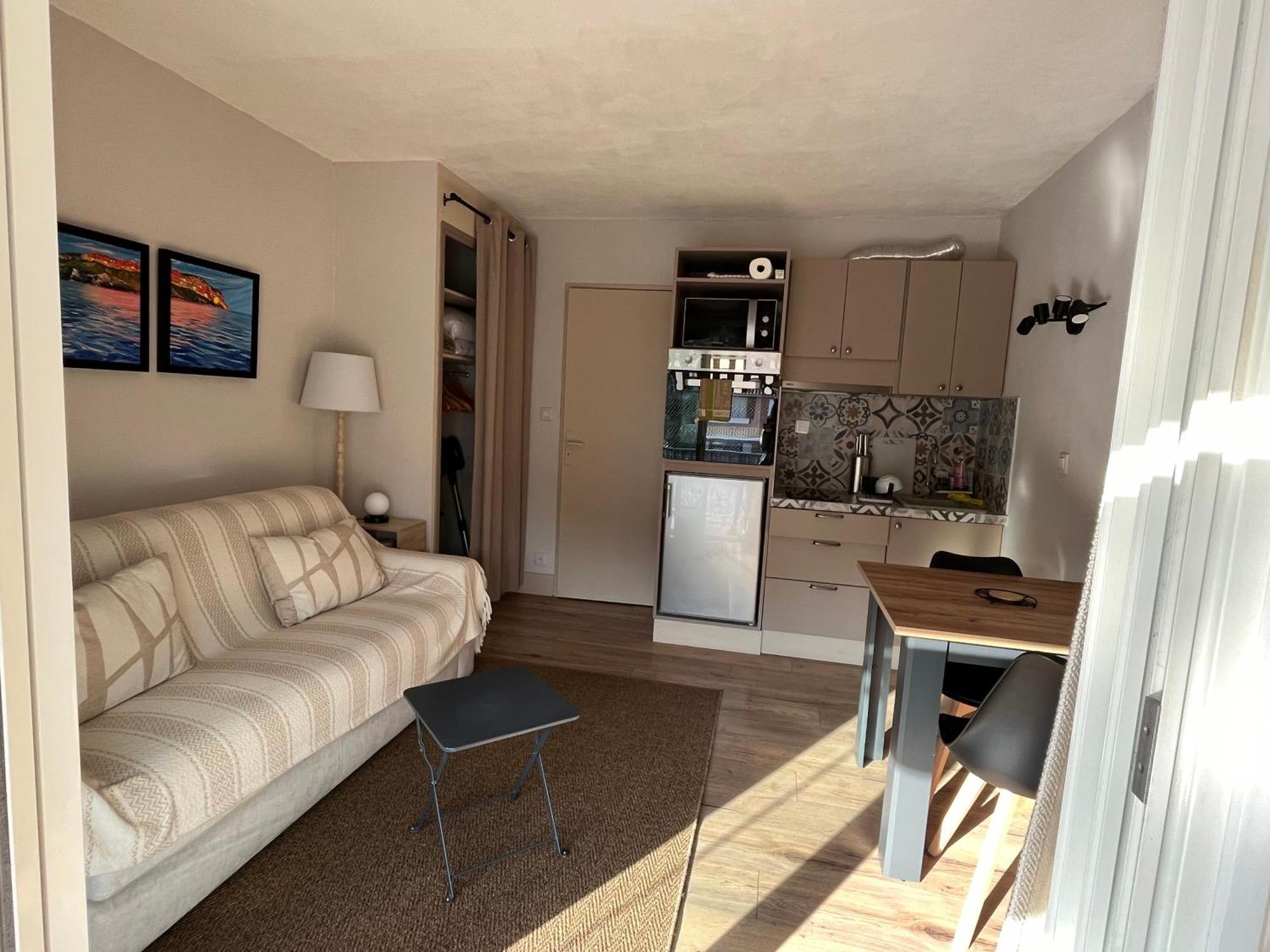 Studio Cosy En Bord De Mer Saint-Cyr-sur-Mer Exteriér fotografie